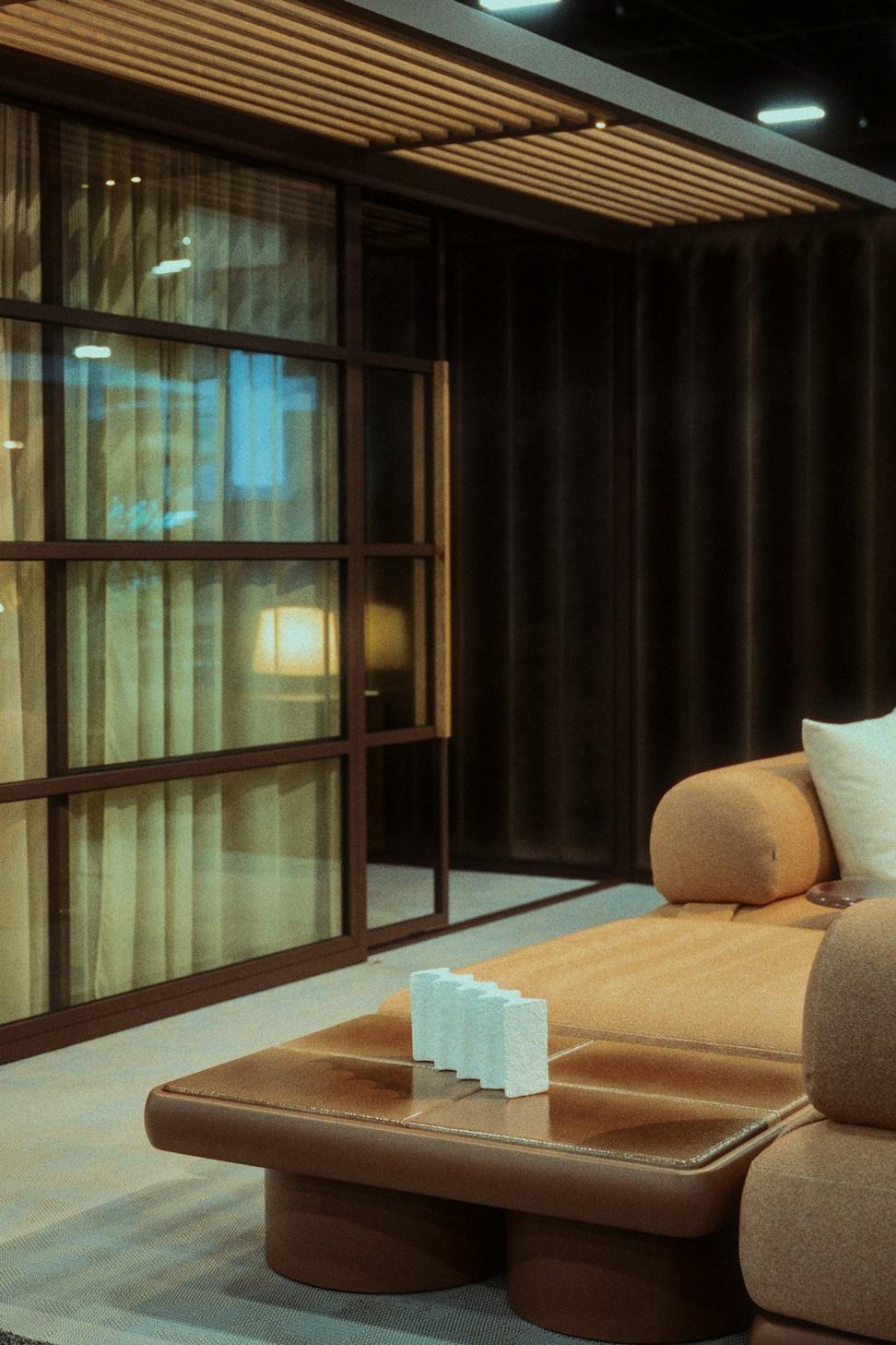 Penthouse Crystal Suite